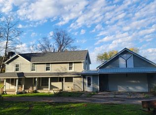 810 Castle Creek Rd, Binghamton, NY 13901