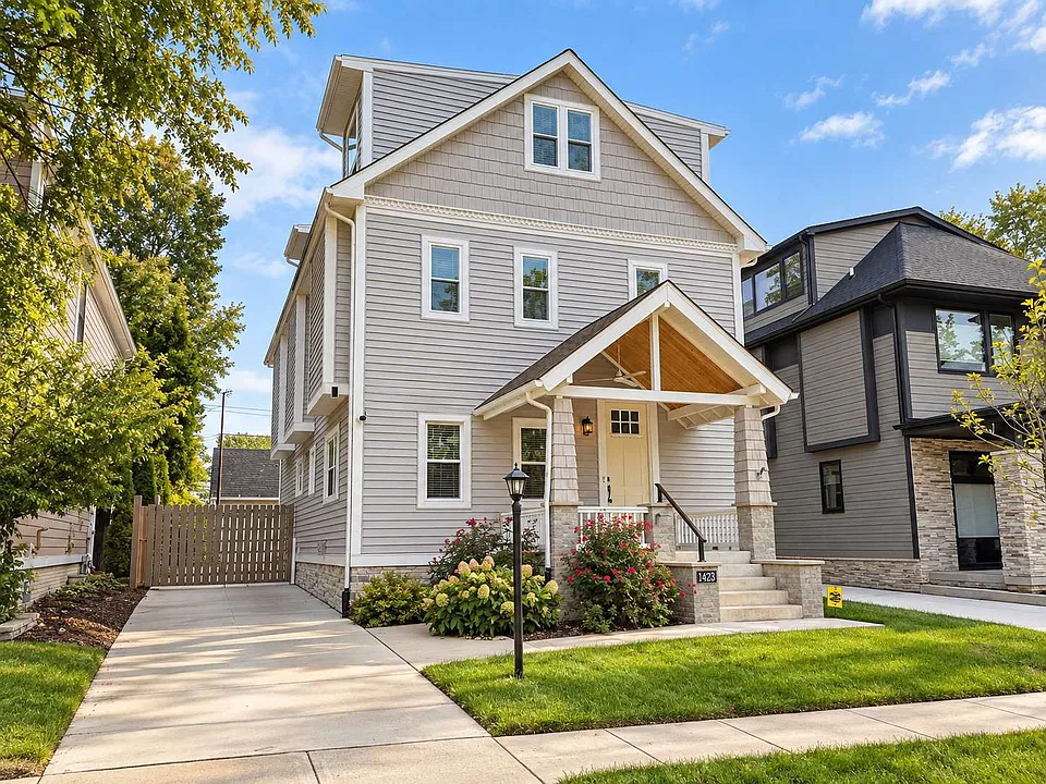 1423 Ruffner Ave