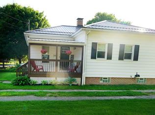 610 Chestnut St, Minerva, OH 44657