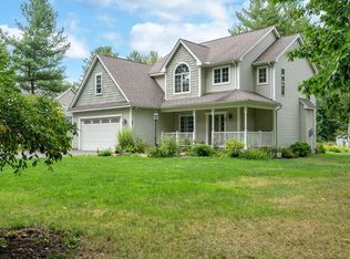 45 Gilbert Rd, Southampton, MA 01073