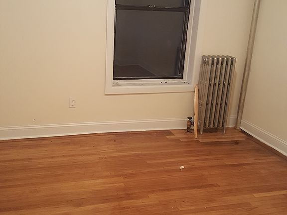 3rd image of 603 E 16th St