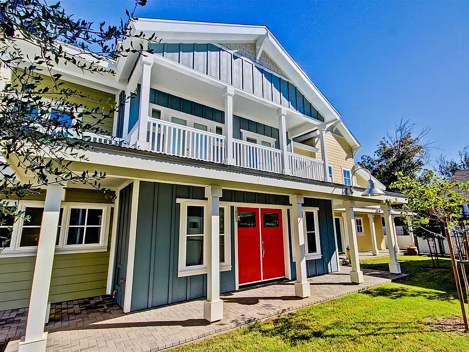 925 S Ash Ave #B