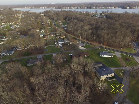 4th image of 1521 Gypsy Ln #F