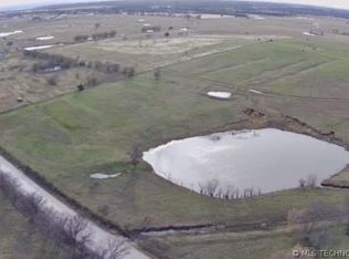 2 New Hope Rd, Marietta, OK 73448