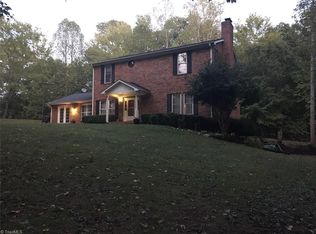 104 N Rosewood Ln, King, NC 27021
