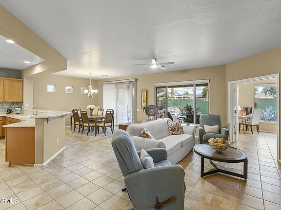 4th image of 22517 N MONTECITO Avenue