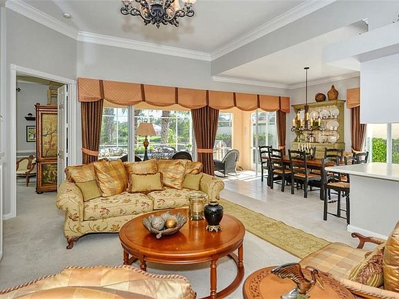 5th image of 7745 Uliva Way