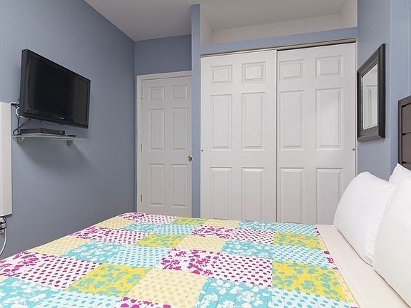 4th image of 226 E 53rd St #2B2
