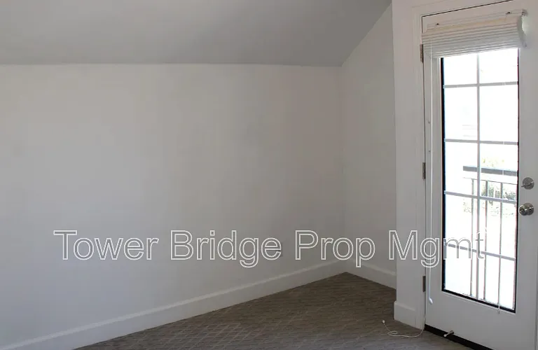 1096 Provence Village Dr — Photo 11