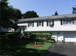 46 Spicer Hill Rd, Ledyard, CT 06339