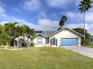 2101 SE 8th Terrace Cpe, Coral, FL 33990