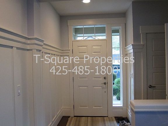 2nd image of 5007 163rd Pl SE