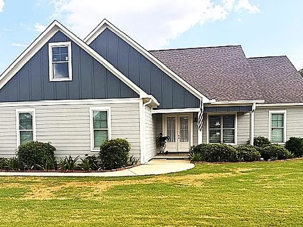 165 Homestead Dr, Cropwell, AL 35054