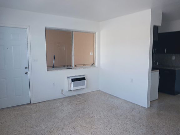 3rd image of 6430 W Flagler St APT 6