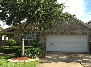 12314 Shady Brook Dr, Pearland, TX 77584