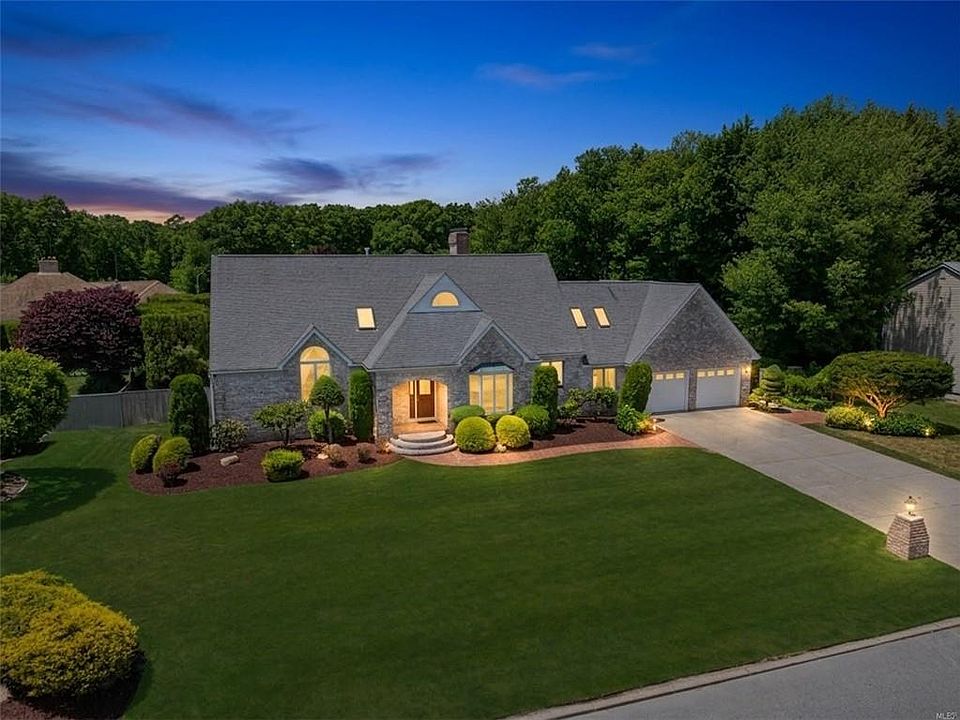 1st image of 40 Alpine Estates Dr