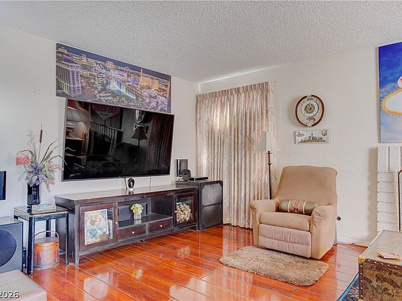 4th image of 4206 Sandcastle Dr