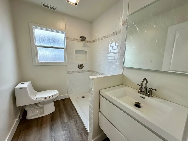 Bedroom #3 Bathroom