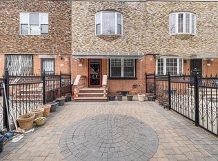 460 Hinsdale St, Brooklyn, NY