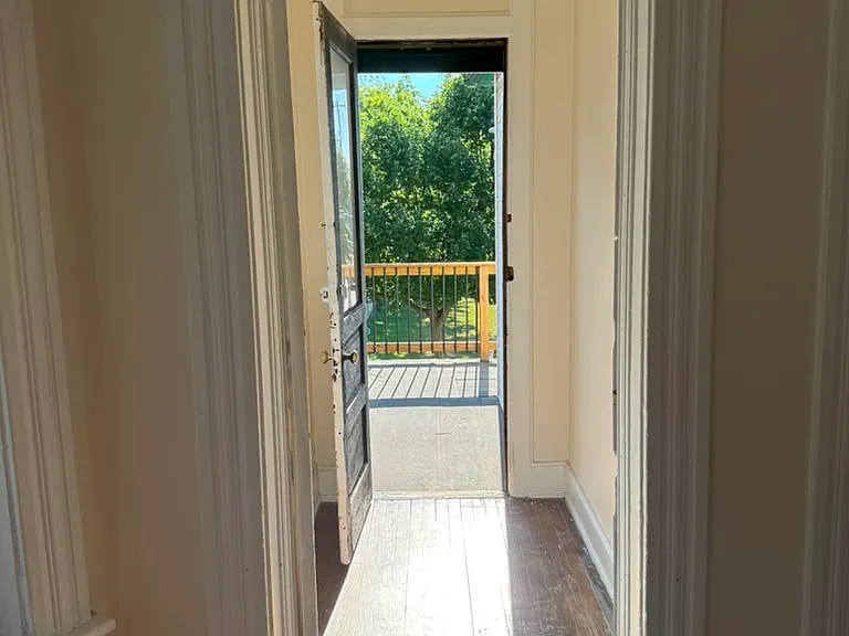 1334 N 22nd St — Photo 6