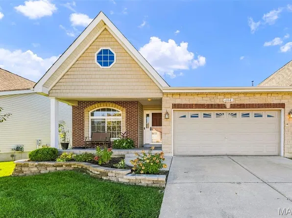 112 Savannah Ter, Wentzville, MO 63385