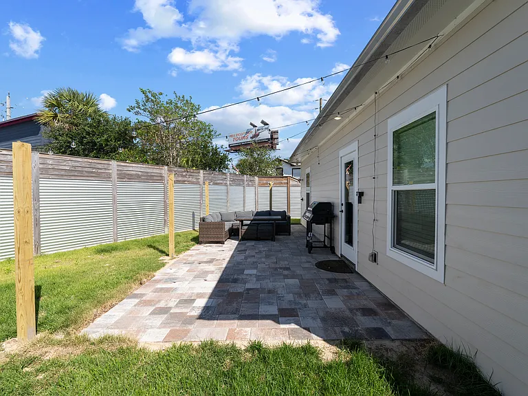 21306 Pompano Ave — Photo 37