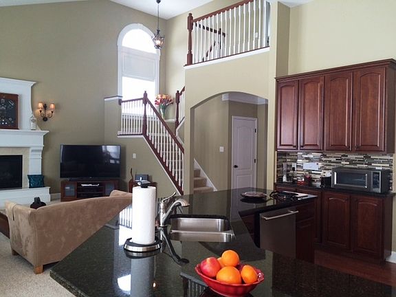 4th image of 1465 N Church Dr