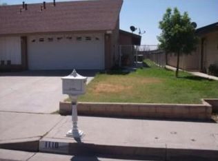 1118 Monroe St, Lake Elsinore, CA 92530