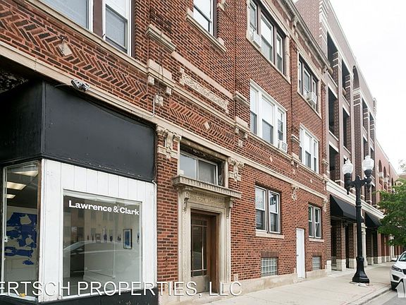 4th image of 4751 N Clark St #1