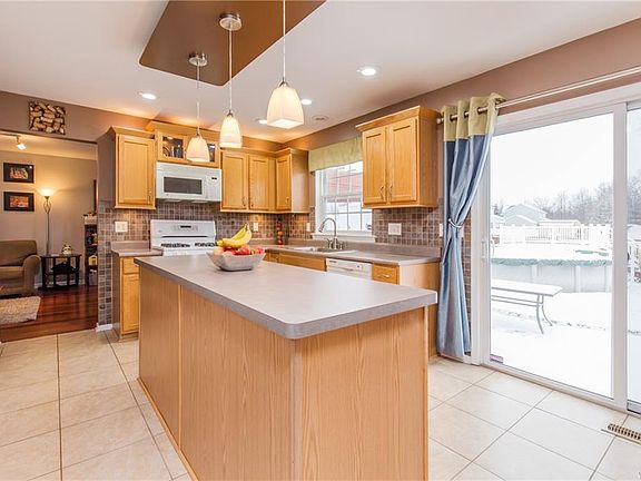 5th image of 7212 Lenmart Dr