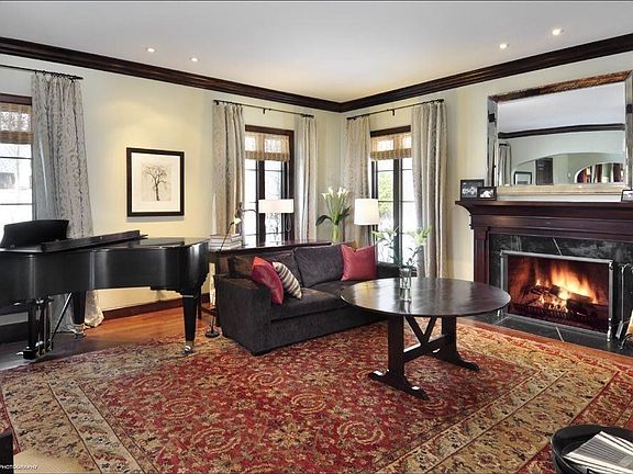 3rd image of 14155 Mettawa Woods Dr