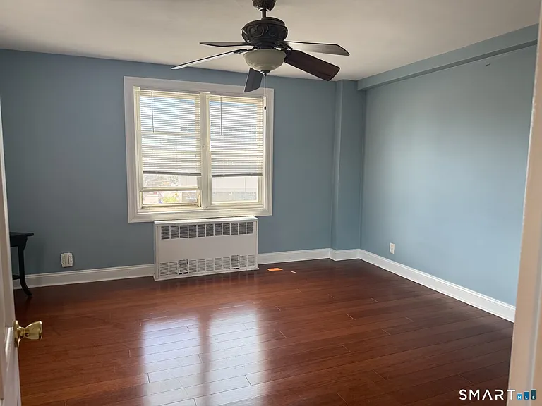 700 Summer St #6C — Photo 8