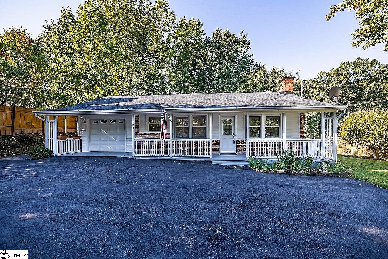 703 Reid School Rd, Taylors, SC 29687 Zillow