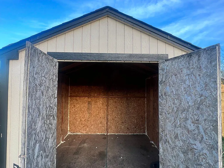 101 Maverick St — Photo 35