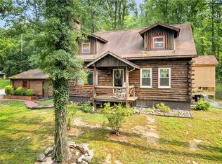 2021 James Ln, Latrobe, PA 15650