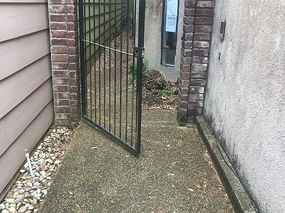 5th image of 9615 Bayou Brook St