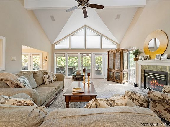 2nd image of 393 Sweetwater Dr