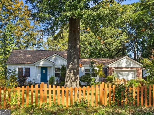4088 Comanche Dr, Tucker, GA 30084