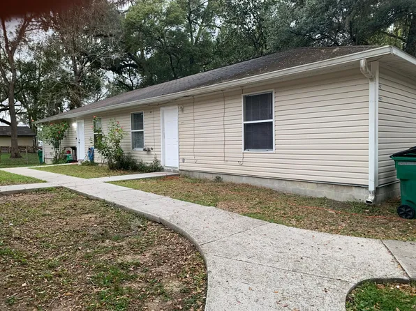 4909 5th St, Zephyrhills, FL 33542