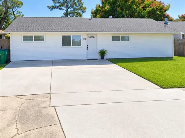 353 Helis Dr, Westwego, LA 70094
