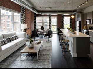 111 W Polk St APT 502, Chicago, IL 60605