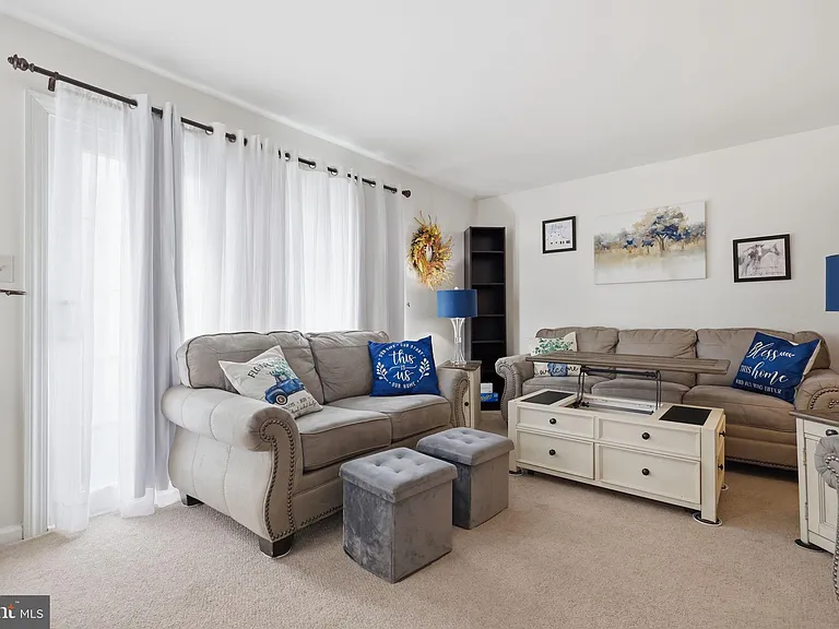 6405 Spruce Mill Dr — Photo 4