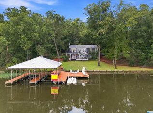 120 Puddleduck Ln, Sylacauga, AL 35151