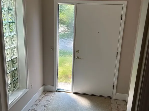 42590 Elizabeth Way, Clinton Township, MI 48038