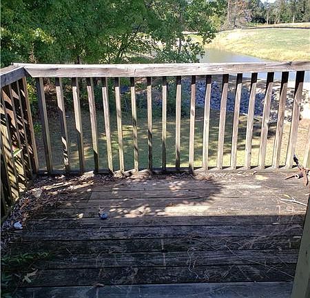 5th image of 111 W Westridge Dr APT D