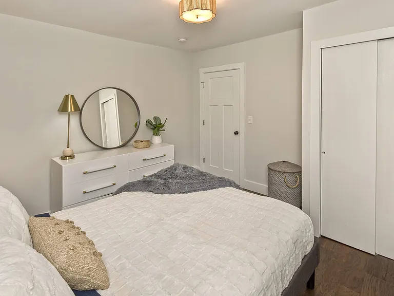 10 Laban Ln — Photo 20