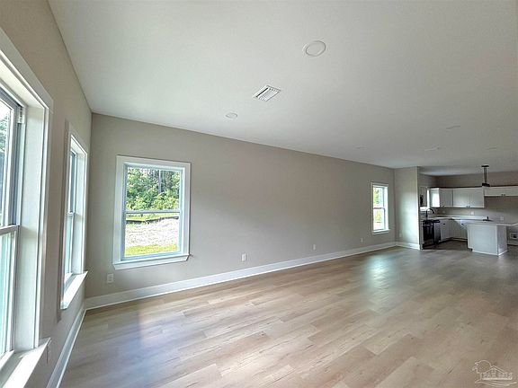 3rd image of 5106 Plateau Rd