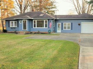 11499 Akins Rd, North Royalton, OH 44133