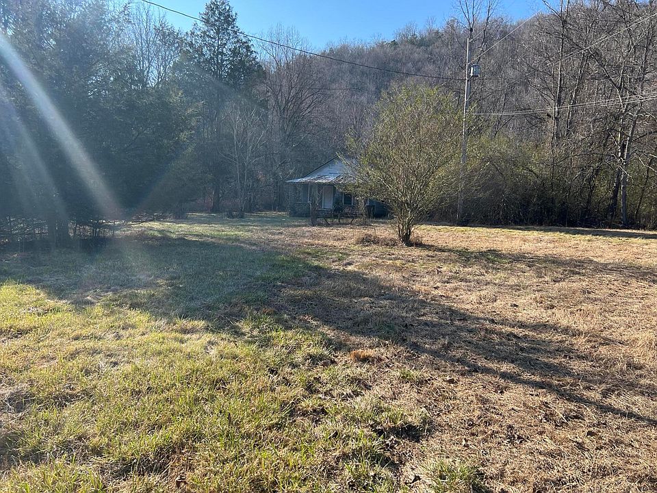 2nd image of 3197 Fiery Gizzard Rd