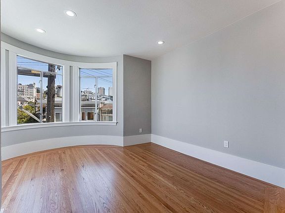 2nd image of 1701-1711 Greenwich St #1703